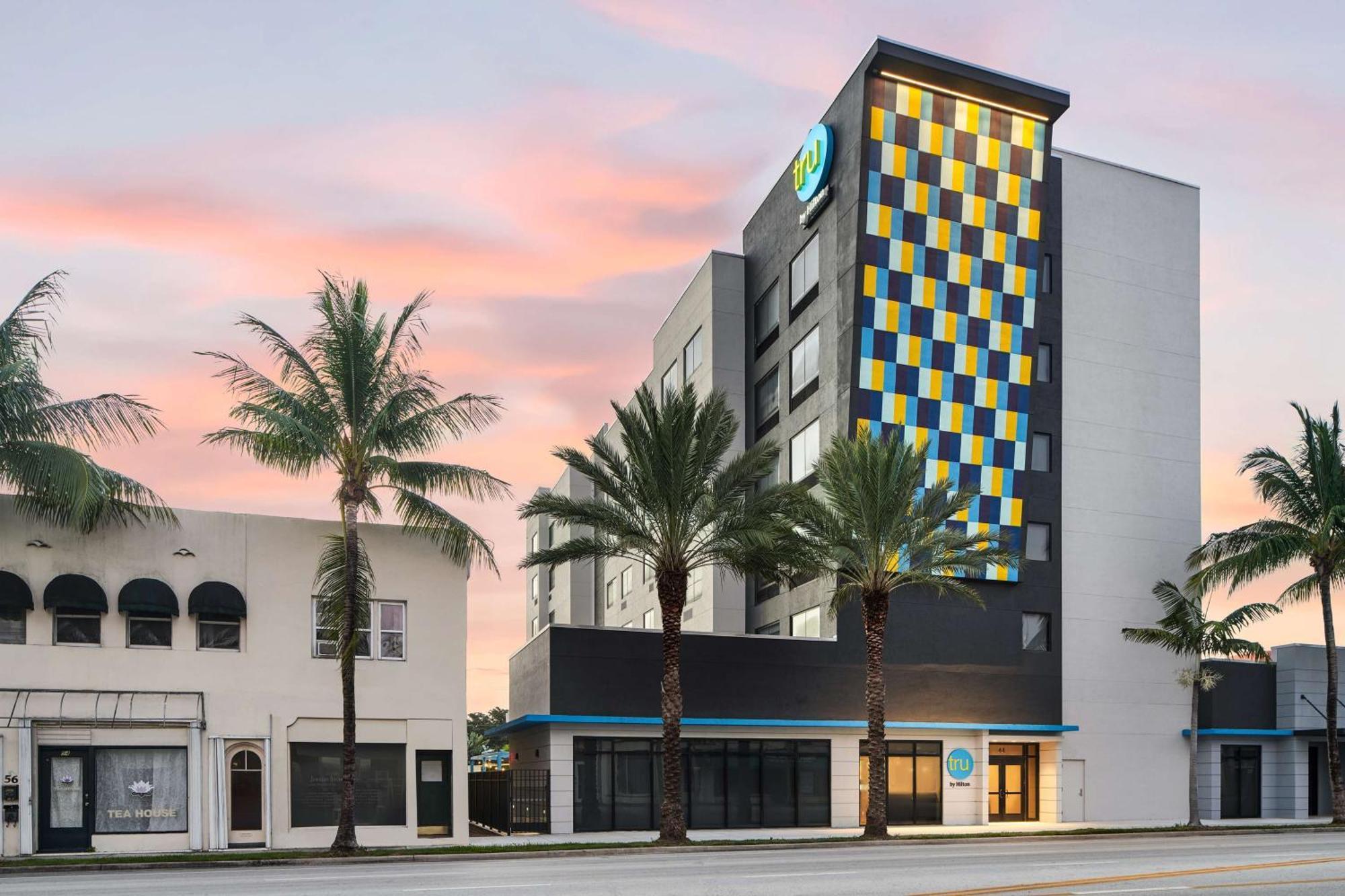 فندق Tru By Hilton Ft Lauderdale Airport دانيا بيتش المظهر الخارجي الصورة